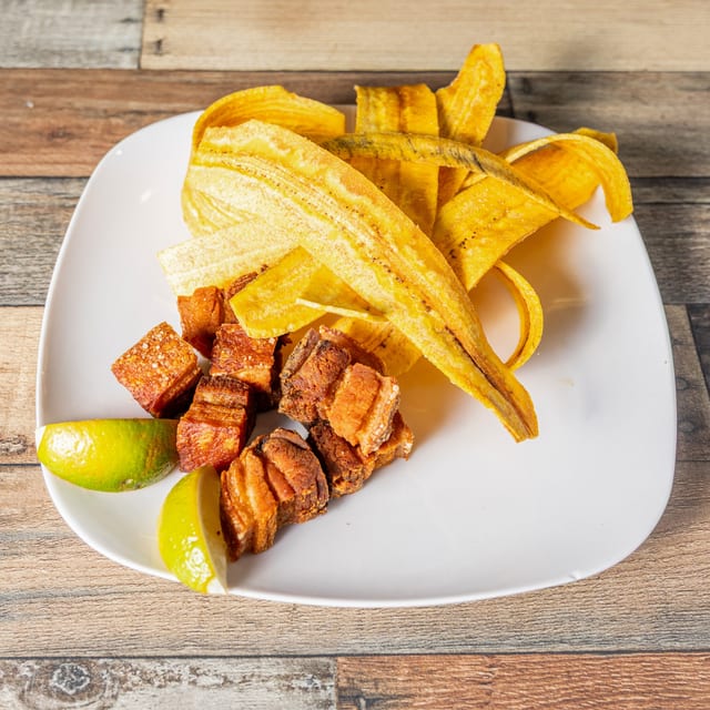 ChicharronesConMariquitas.