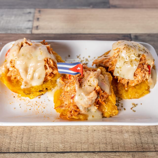 Tostones Rellenos.